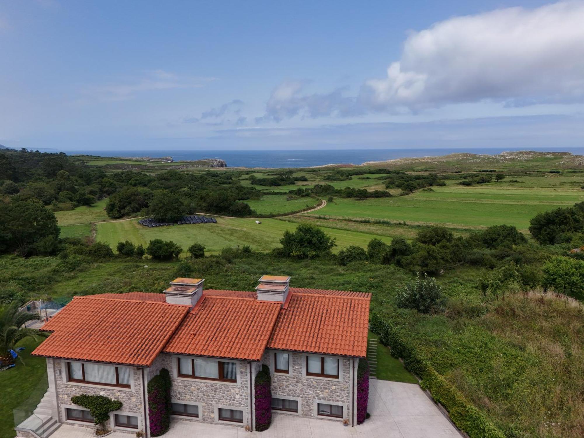 Bufones De Pria Apartamentos Rurales Гаранья Экстерьер фото